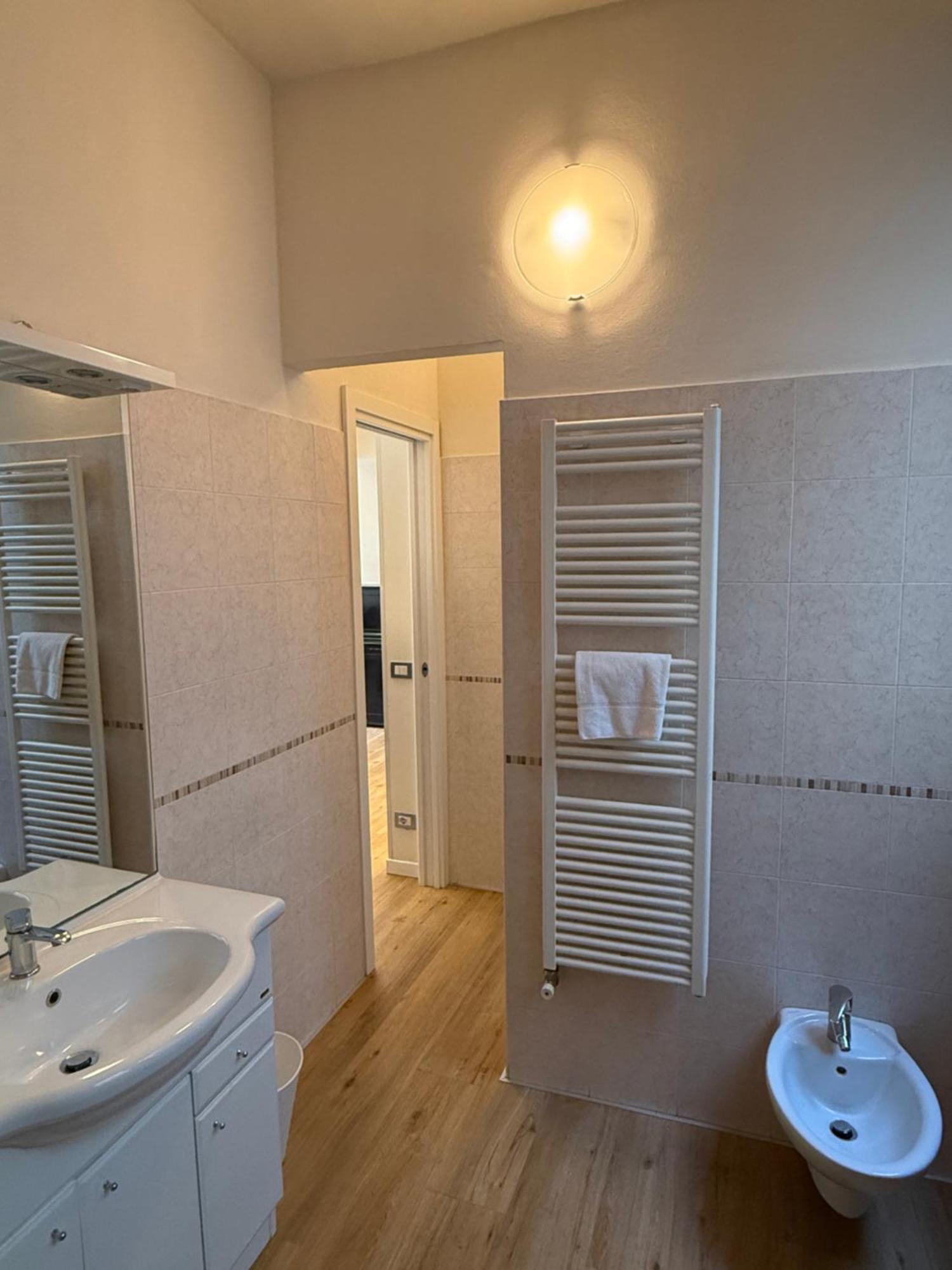 Vittoria Sull'Adige Apartment Верона Екстериор снимка